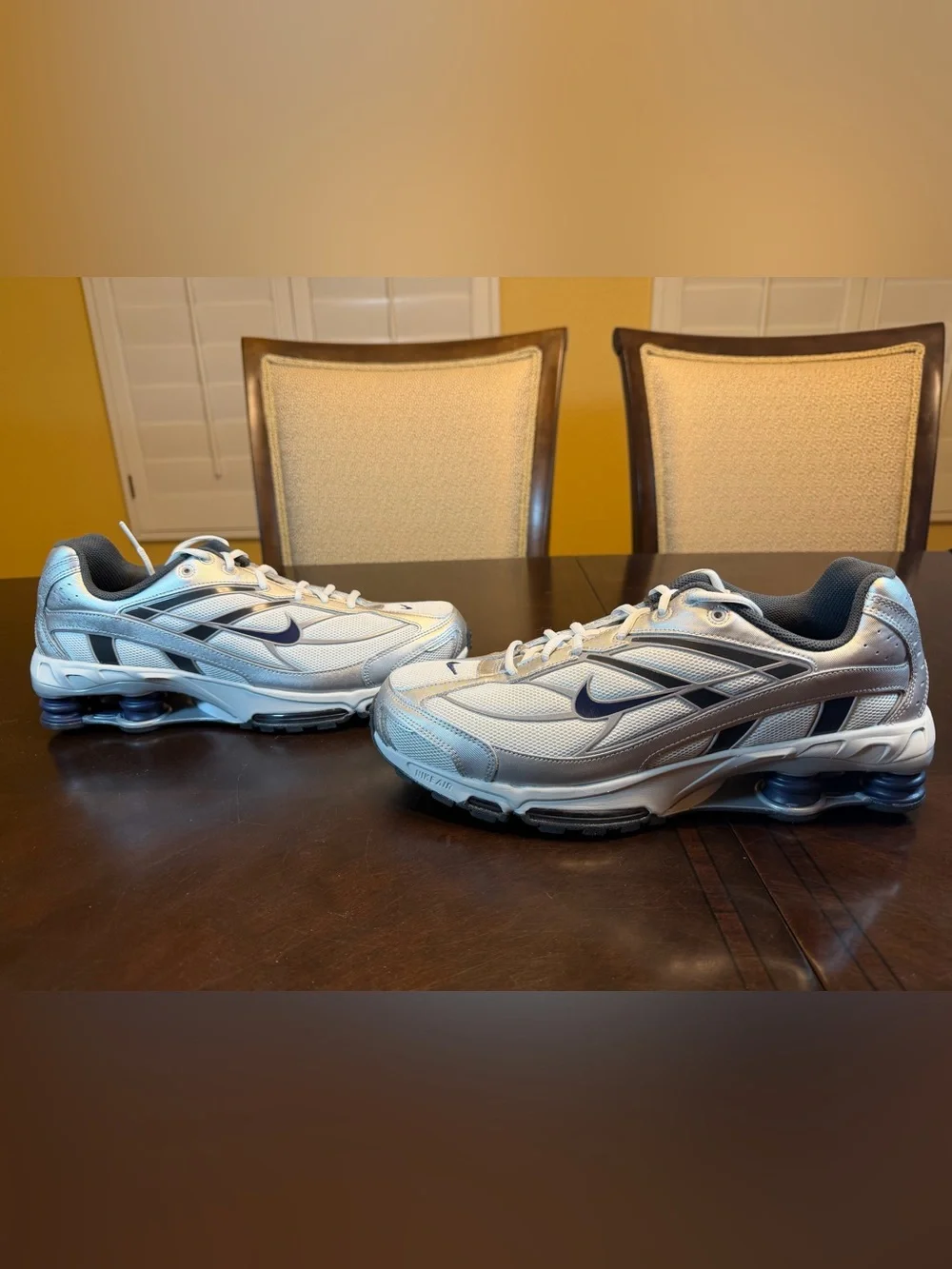 New Nike Shox Silver White Sneaker Shoes Size US 12
